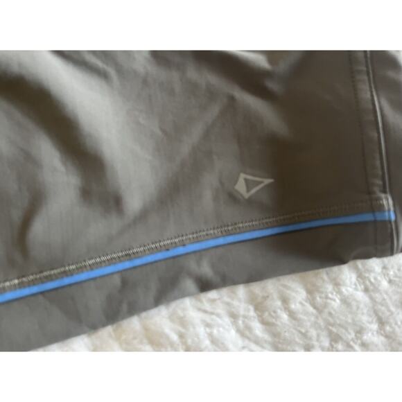 Ivivva by Lululemon grey and blue children’s leggings with pocket-7 - Picture 3 of 9